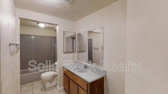 Photo - 2437 E St Vrain St Unit A