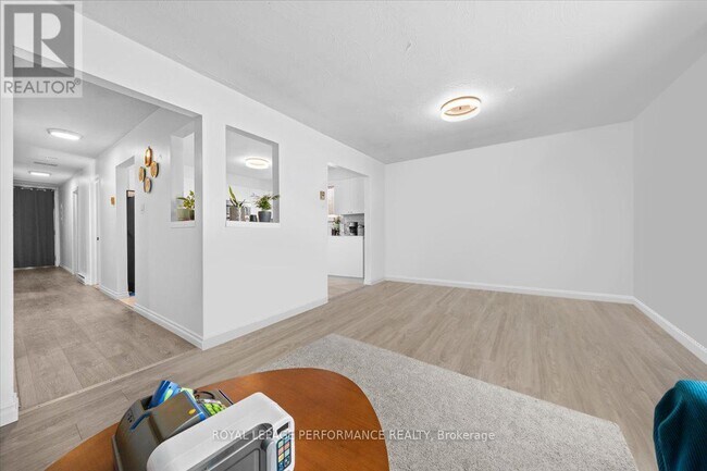 Photo - 1702 Russell Rd Unit 2