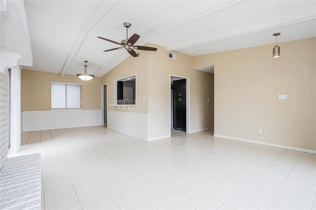 Photo - 4006 Bull Creek Rd