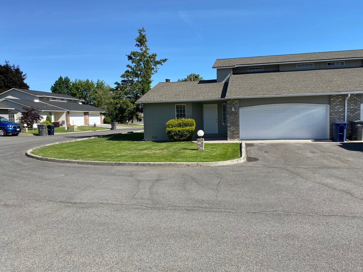 Photo - 1504 Danawood Dr Unit 1504 Danawood