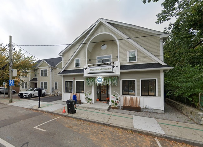 Photo - 628 Trapelo Rd