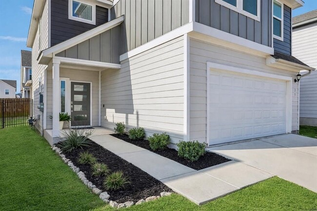 Photo - 2903 Bronx Dr