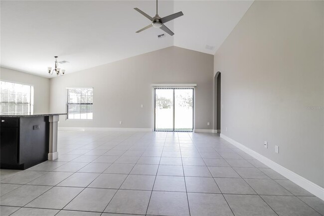 Photo - 327 Anchovie Ct