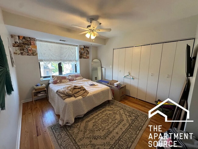 Photo - 1337 W Fargo Ave Unit 404