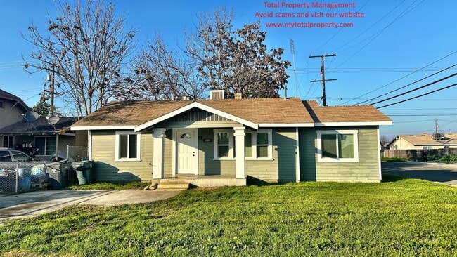 Building Photo - 680 E Ventura Ave Unit 680