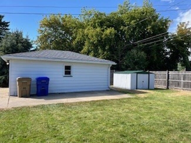 Photo - Charming 3 Bedroom, 1.5 Bath Home on the S...