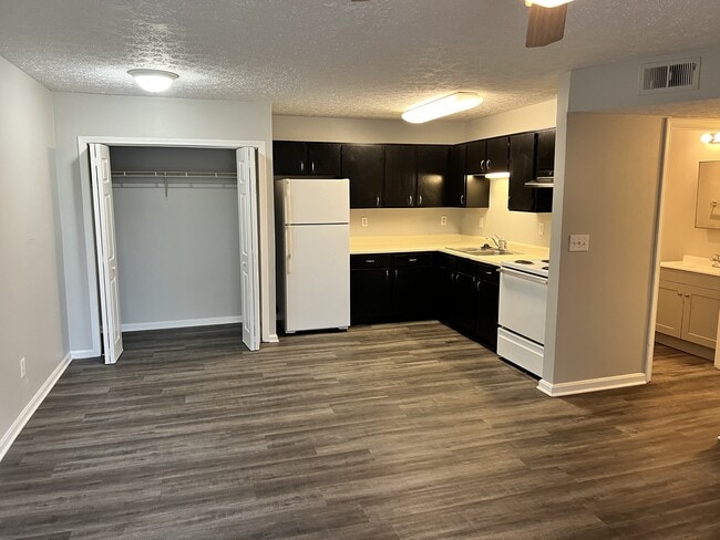 Photo - 4107 Blue Lick Ct Unit 4107-8