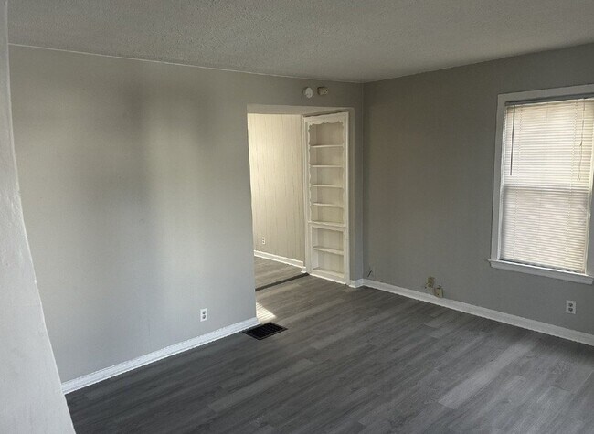 Photo - 1509 W 28th St Unit 1509 28th St