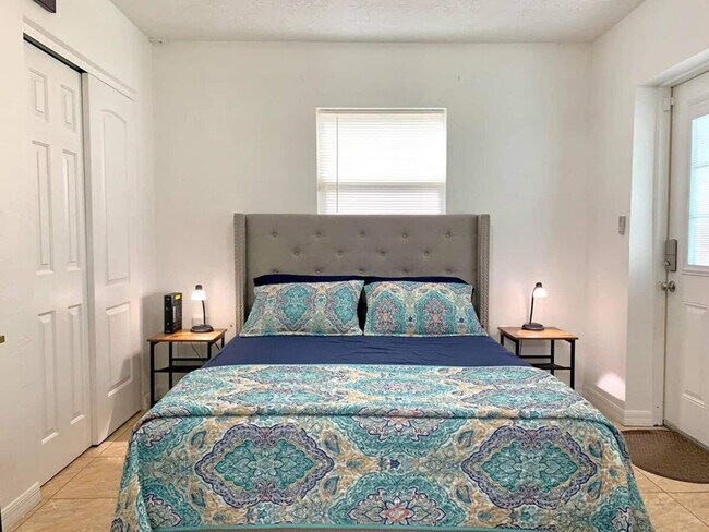 Photo - 2721 Raeford Rd Unit ID1094200P