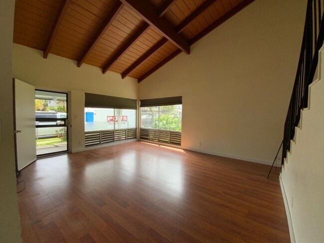 Photo - SPACIOUS 4 BEDROOM AHUIMANU SINGLE FAMILY HOME WITH ENCLOSED GARAGE