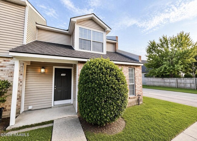 Building Photo - 6212 Stumberg Ln