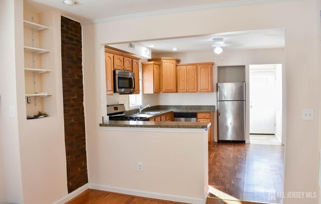 Photo - 11 Church St Unit 11