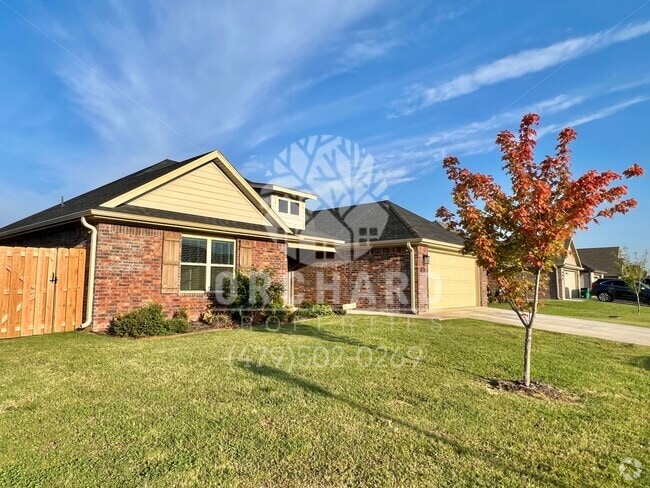 Building Photo - Single Family Home- Well-Sought After Well...