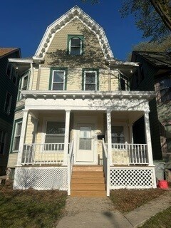 Building Photo - 2570 N Oakland Ave