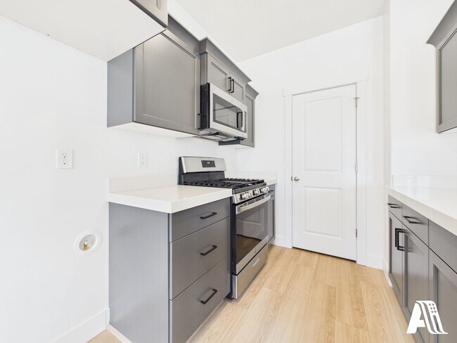 Photo - Brand New 4 Bedroom Corner Townhome for Rent – Salem, Utah