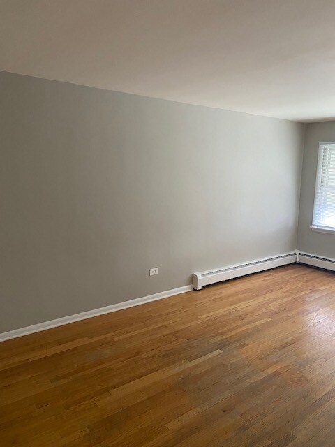 Photo - 3512 Euclid Ave Unidad 2