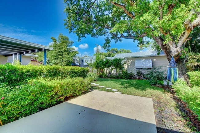 Photo - 507 S L St