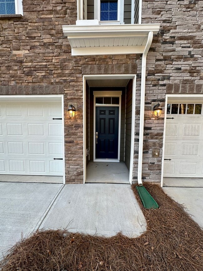 Photo - Elegant Townhome located in Ballantyne!