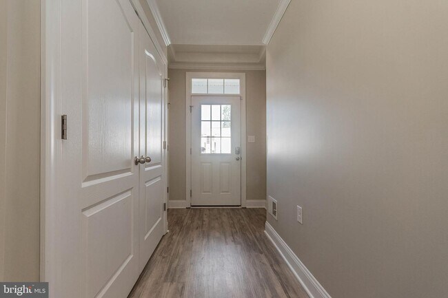 102 Oflannery Ct