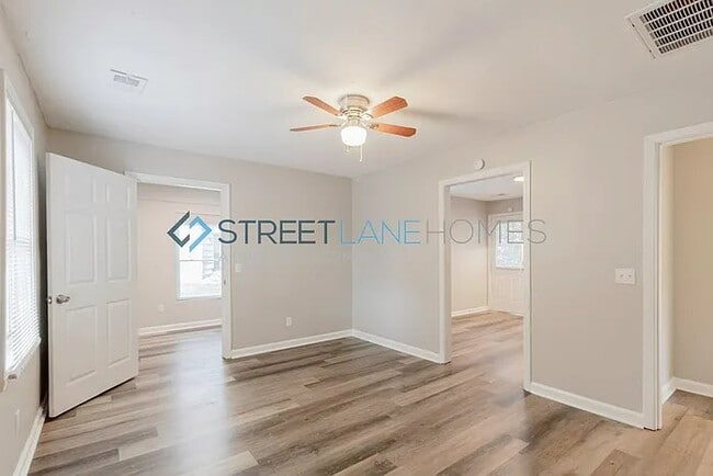 Photo - 108 Parkway Dr