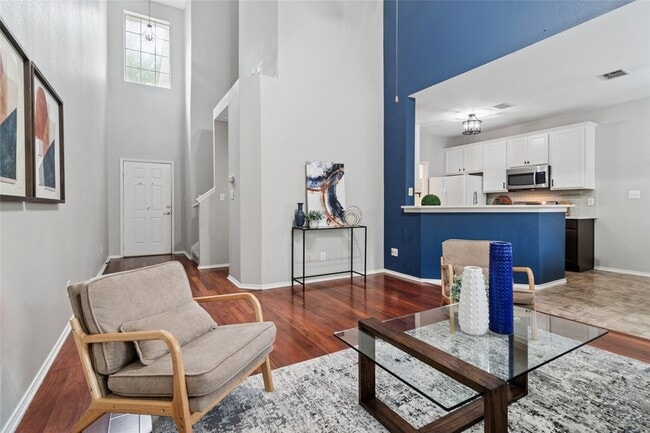 Photo - 8601 Forest Highlands Dr