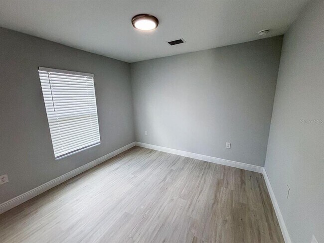 Photo - 9156 Agate St