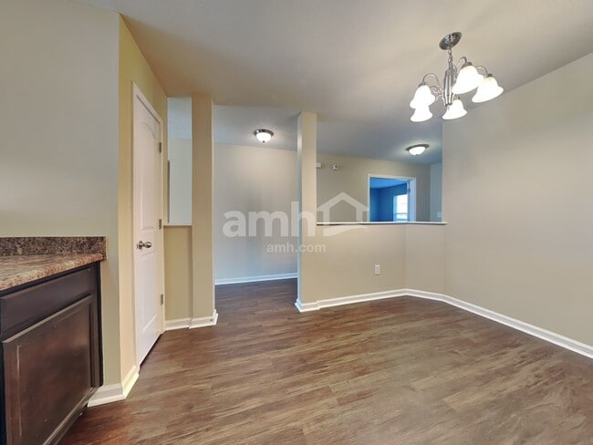 4052 Presidio Cir