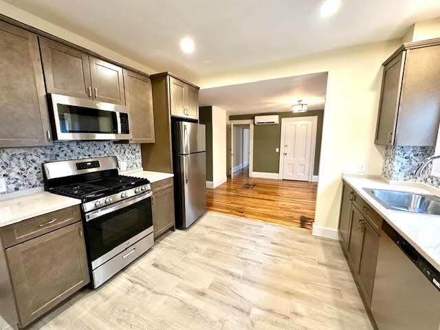 Photo - 37 Gordon St Unit 1