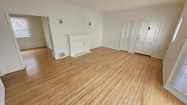 Photo - 224 S Tower Dr Unidad C