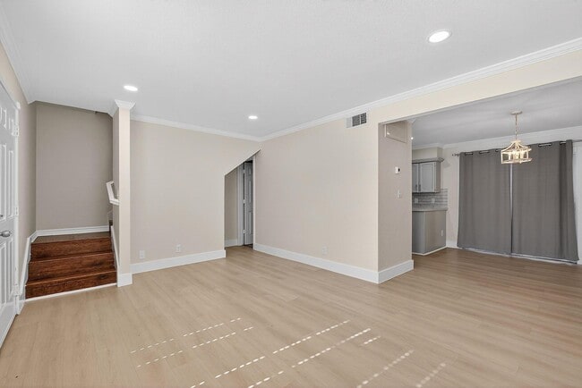 Building Photo - 1221 Cedar Post Ln Unit 4D