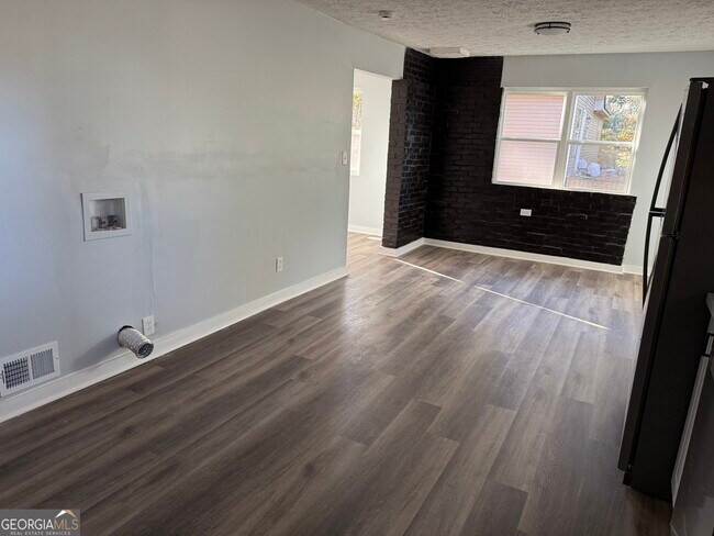 Photo - 453 Azalea Dr