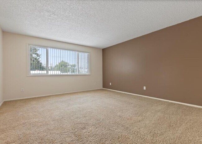 Photo - Weidler East Apartments