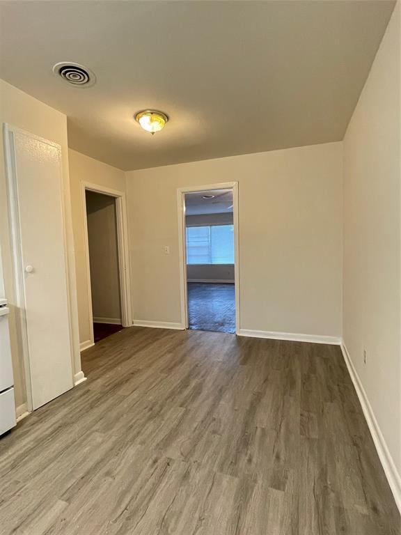 Photo - 810 W 9th St