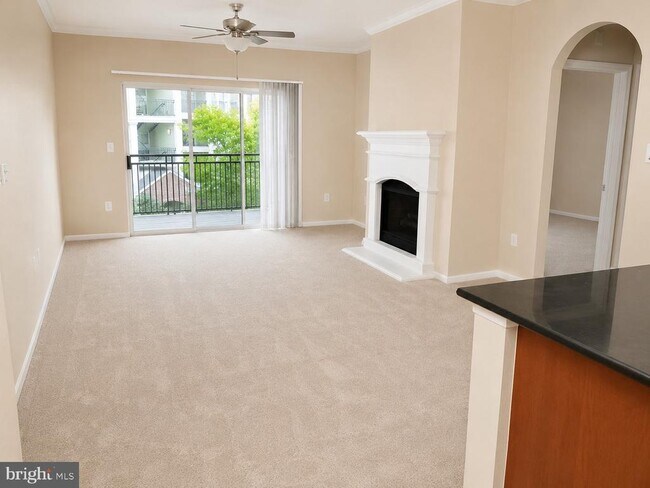 Photo - 12921 Center St Unit 301