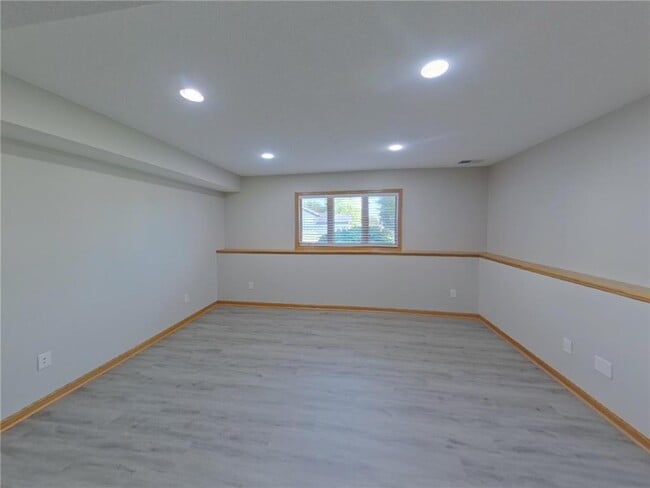 Photo - 2094 French Trace Ave