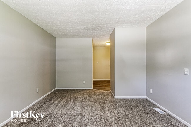 Photo - 4939 Norcroft Dr