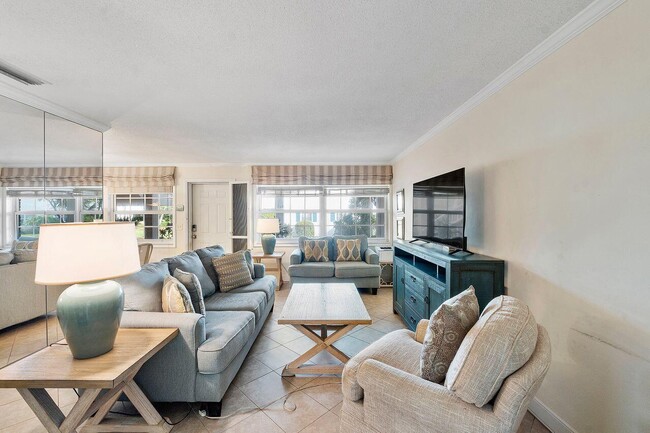 Photo - 5505 N Ocean Blvd Unidad 8-105