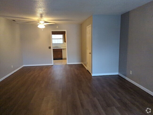 Building Photo - 4667 Cary Ln Unit 4667 Cary Ln Rental