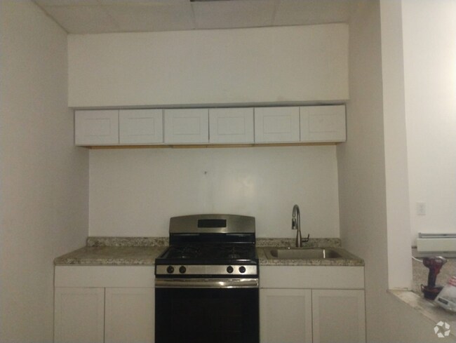 Building Photo - 1580 Electric Ave Rental
