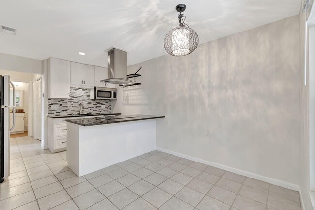 Photo - 309 NE 7th Ave