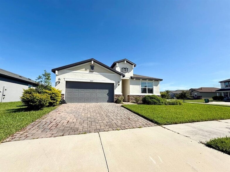 34329 Evergreen Hill Ct