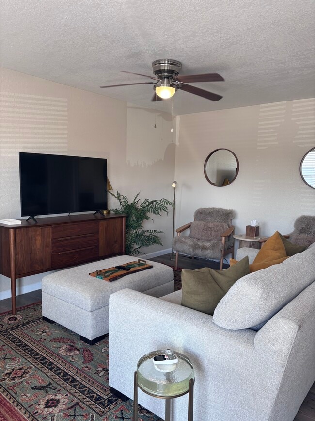 Desert Pearl Apartments