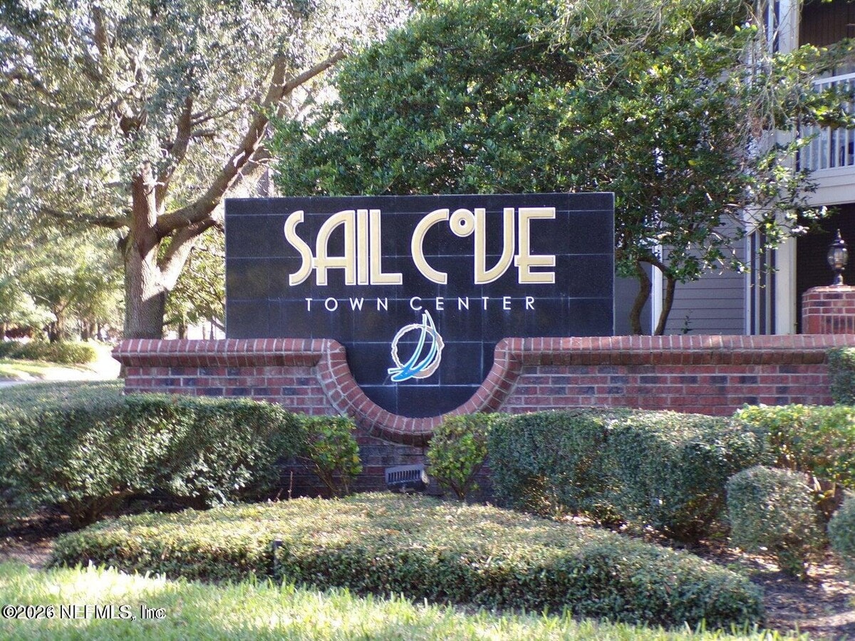 Photo - 10000 Gate Pkwy N Unidad 123