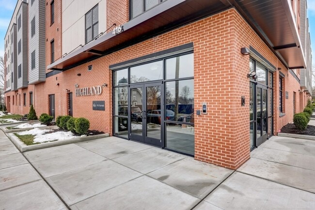 Building Photo - 416 Highland Ave Rental