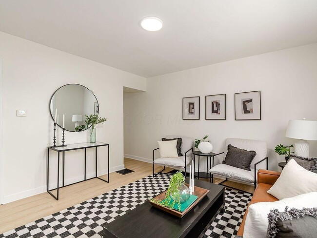 2845 Fremont St