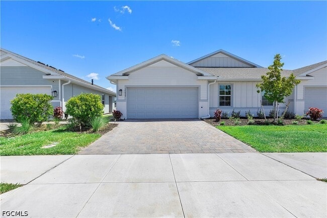 Building Photo - 17639 Wild Iris Ln