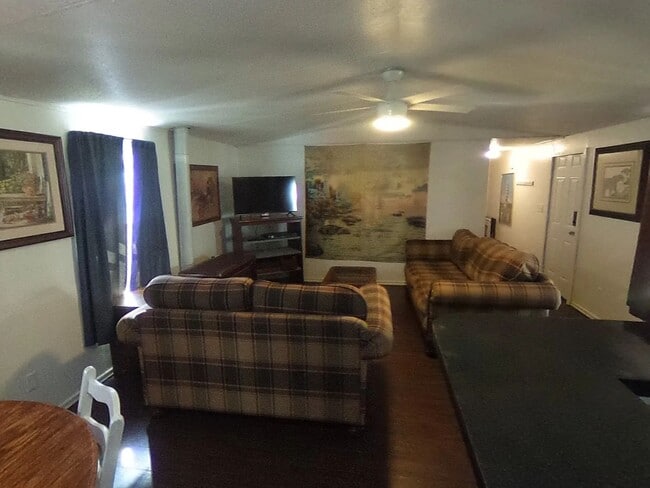 Photo - 204 Royal St