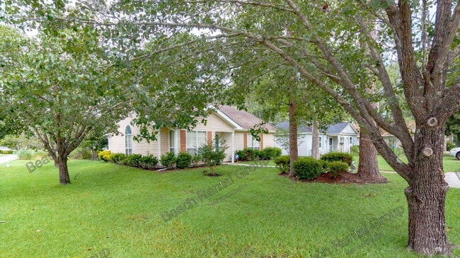 Photo - 6661 Wisteria Dr