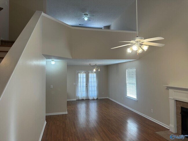 Photo - 109 Clover Ridge Dr