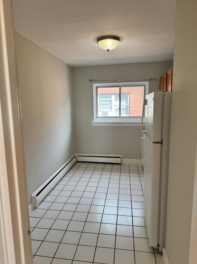 Photo - 69 Chiswick Rd Unit 9